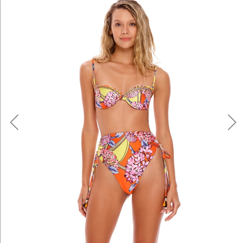 Agua Bendita Bikini
